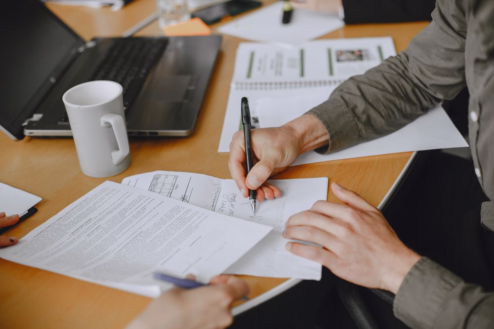 Zarabianie na nieruchomościach za granicą – informacje o dostępnych modelach działania